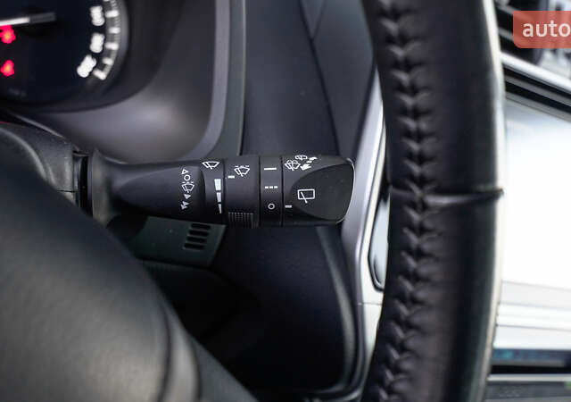 Синій Тойота Ленд Крузер Прадо, об'ємом двигуна 2.75 л та пробігом 65 тис. км за 39146 $, фото 21 на Automoto.ua