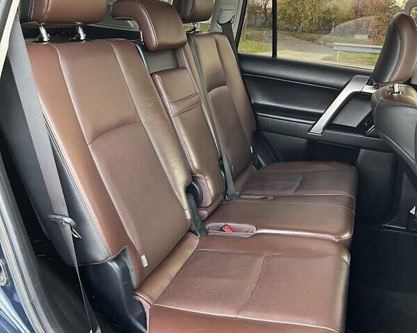 Синій Тойота Ленд Крузер Прадо, об'ємом двигуна 2.76 л та пробігом 172 тис. км за 43000 $, фото 70 на Automoto.ua