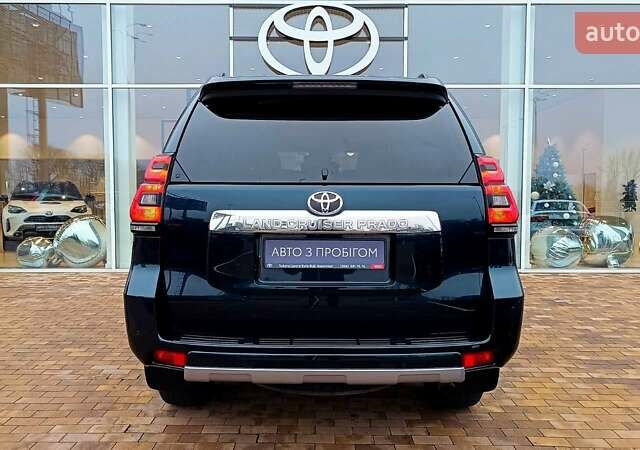 Синий Тойота Ленд Крузер Прадо, объемом двигателя 3.96 л и пробегом 177 тыс. км за 38924 $, фото 3 на Automoto.ua
