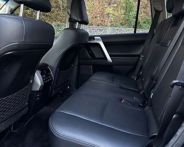 Синій Тойота Ленд Крузер Прадо, об'ємом двигуна 4 л та пробігом 178 тис. км за 34999 $, фото 13 на Automoto.ua