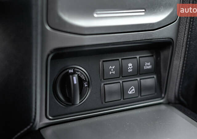 Синій Тойота Ленд Крузер Прадо, об'ємом двигуна 2.75 л та пробігом 65 тис. км за 39146 $, фото 28 на Automoto.ua