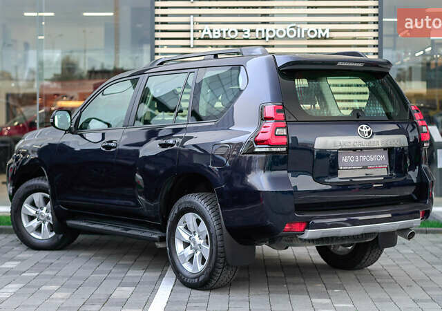 Синій Тойота Ленд Крузер Прадо, об'ємом двигуна 2.75 л та пробігом 65 тис. км за 39146 $, фото 1 на Automoto.ua