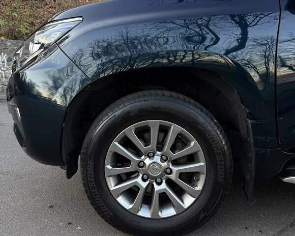 Синій Тойота Ленд Крузер Прадо, об'ємом двигуна 4 л та пробігом 178 тис. км за 34999 $, фото 8 на Automoto.ua