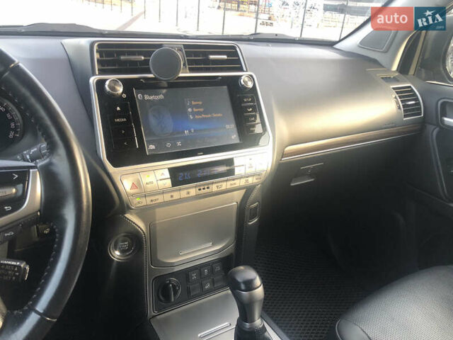 Синий Тойота Ленд Крузер Прадо, объемом двигателя 3.96 л и пробегом 71 тыс. км за 39500 $, фото 11 на Automoto.ua