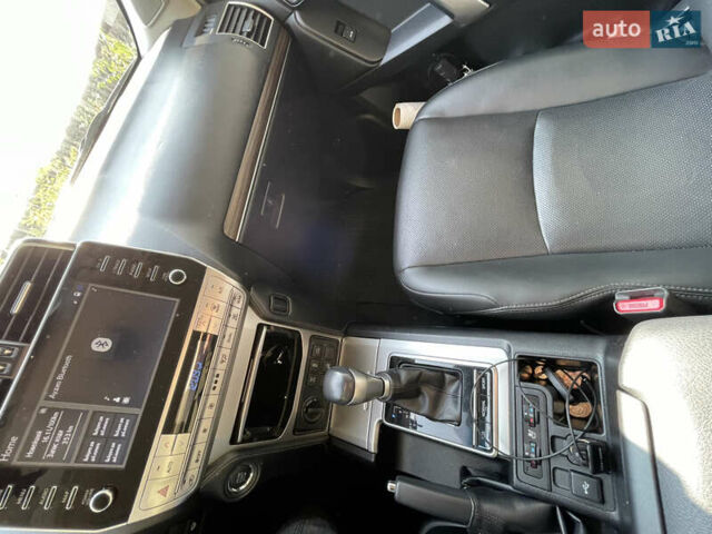 Синий Тойота Ленд Крузер Прадо, объемом двигателя 3.96 л и пробегом 75 тыс. км за 46800 $, фото 9 на Automoto.ua