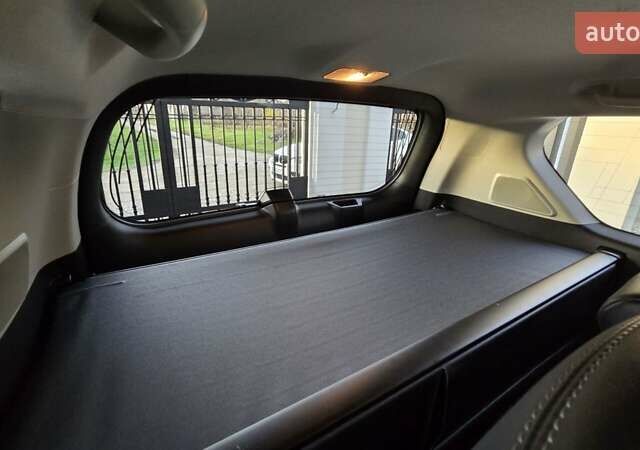 Синий Тойота Ленд Крузер Прадо, объемом двигателя 2.76 л и пробегом 105 тыс. км за 49500 $, фото 48 на Automoto.ua