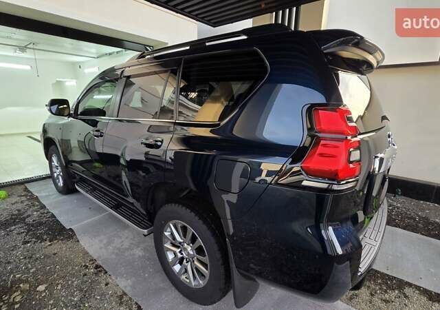 Синий Тойота Ленд Крузер Прадо, объемом двигателя 2.76 л и пробегом 105 тыс. км за 49500 $, фото 4 на Automoto.ua