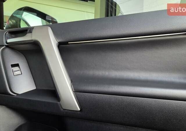 Синий Тойота Ленд Крузер Прадо, объемом двигателя 2.76 л и пробегом 105 тыс. км за 49500 $, фото 40 на Automoto.ua