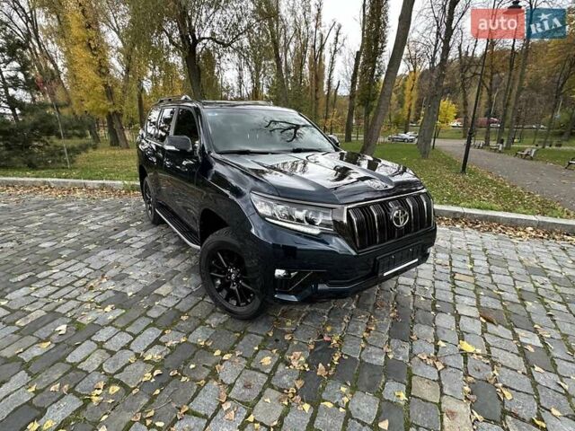 Синій Тойота Ленд Крузер Прадо, об'ємом двигуна 3.96 л та пробігом 52 тис. км за 47222 $, фото 3 на Automoto.ua