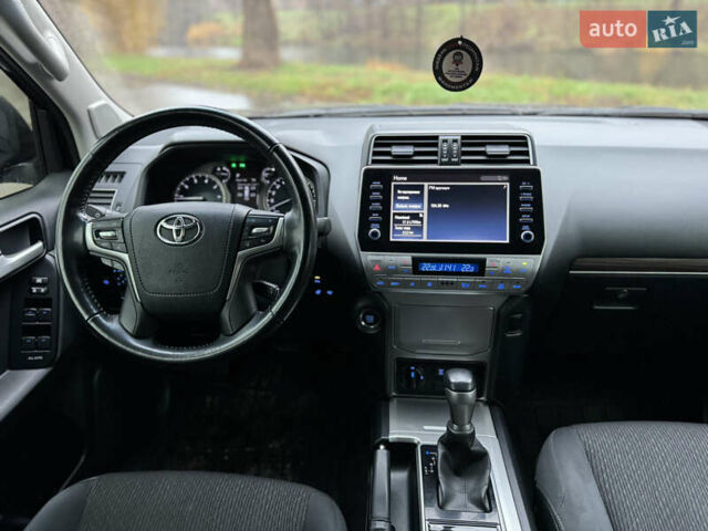 Синий Тойота Ленд Крузер Прадо, объемом двигателя 3.96 л и пробегом 56 тыс. км за 49999 $, фото 5 на Automoto.ua