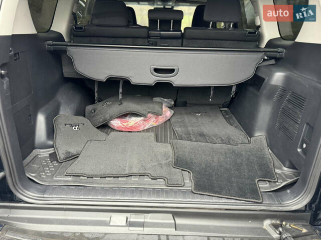 Синий Тойота Ленд Крузер Прадо, объемом двигателя 3.96 л и пробегом 56 тыс. км за 49999 $, фото 11 на Automoto.ua