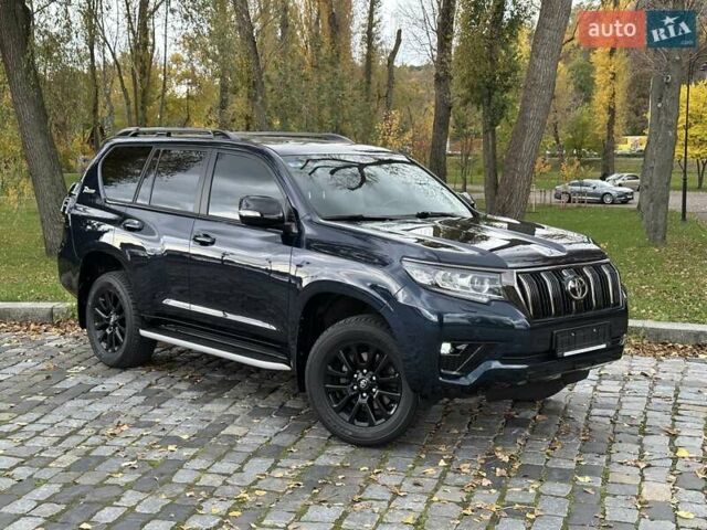 Синій Тойота Ленд Крузер Прадо, об'ємом двигуна 3.96 л та пробігом 52 тис. км за 47222 $, фото 2 на Automoto.ua