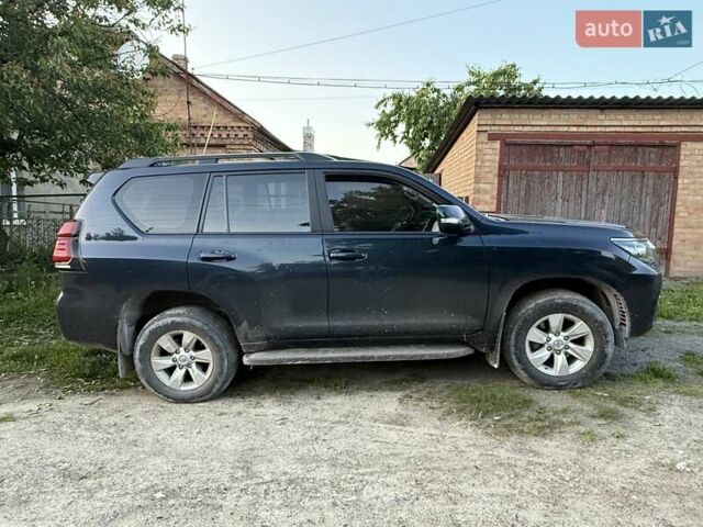 Синий Тойота Ленд Крузер Прадо, объемом двигателя 2.76 л и пробегом 150 тыс. км за 41000 $, фото 3 на Automoto.ua