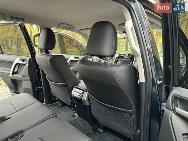 Синій Тойота Ленд Крузер Прадо, об'ємом двигуна 3.96 л та пробігом 52 тис. км за 47222 $, фото 10 на Automoto.ua