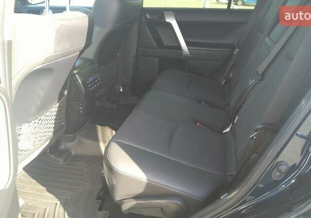 Синий Тойота Ленд Крузер Прадо, объемом двигателя 2.76 л и пробегом 55 тыс. км за 52500 $, фото 8 на Automoto.ua