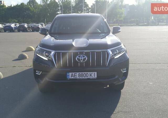 Синий Тойота Ленд Крузер Прадо, объемом двигателя 2.76 л и пробегом 55 тыс. км за 52500 $, фото 6 на Automoto.ua