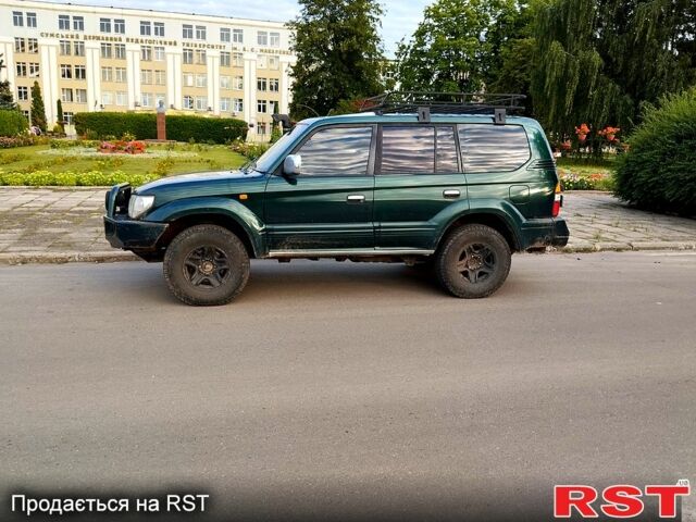 Зеленый Тойота Ленд Крузер Прадо, объемом двигателя 3.4 л и пробегом 361 тыс. км за 6900 $, фото 1 на Automoto.ua
