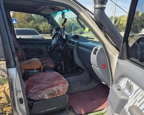Зеленый Тойота Ленд Крузер Прадо, объемом двигателя 3 л и пробегом 230 тыс. км за 10400 $, фото 5 на Automoto.ua