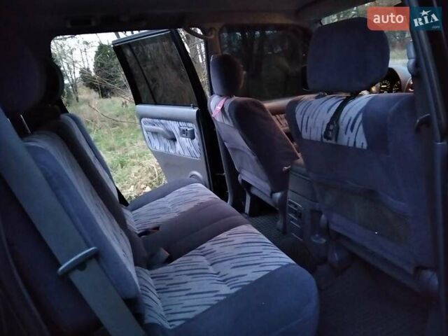 Зеленый Тойота Ленд Крузер Прадо, объемом двигателя 3.4 л и пробегом 500 тыс. км за 7500 $, фото 2 на Automoto.ua