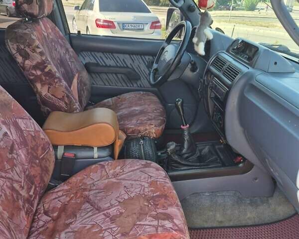 Зеленый Тойота Ленд Крузер Прадо, объемом двигателя 3 л и пробегом 230 тыс. км за 10400 $, фото 6 на Automoto.ua