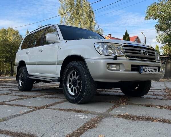 Білий Тойота Ленд Крузер, об'ємом двигуна 4.48 л та пробігом 330 тис. км за 15000 $, фото 6 на Automoto.ua