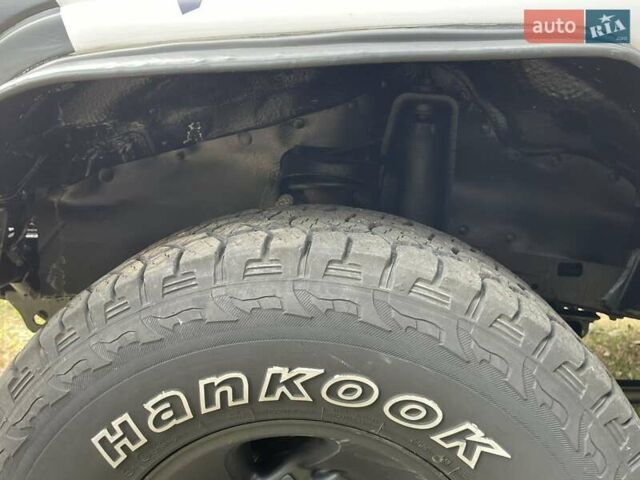 Белый Тойота Ленд Крузер, объемом двигателя 4.2 л и пробегом 137 тыс. км за 44900 $, фото 18 на Automoto.ua