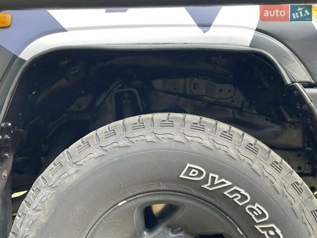 Белый Тойота Ленд Крузер, объемом двигателя 4.2 л и пробегом 137 тыс. км за 44900 $, фото 14 на Automoto.ua