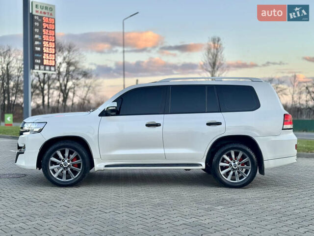 Білий Тойота Ленд Крузер, об'ємом двигуна 4 л та пробігом 240 тис. км за 30000 $, фото 13 на Automoto.ua