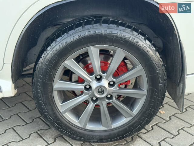 Білий Тойота Ленд Крузер, об'ємом двигуна 4 л та пробігом 240 тис. км за 30000 $, фото 14 на Automoto.ua