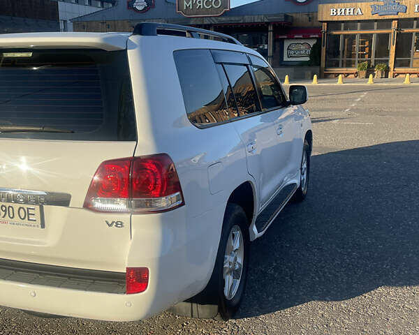 Білий Тойота Ленд Крузер, об'ємом двигуна 4.7 л та пробігом 237 тис. км за 24500 $, фото 6 на Automoto.ua