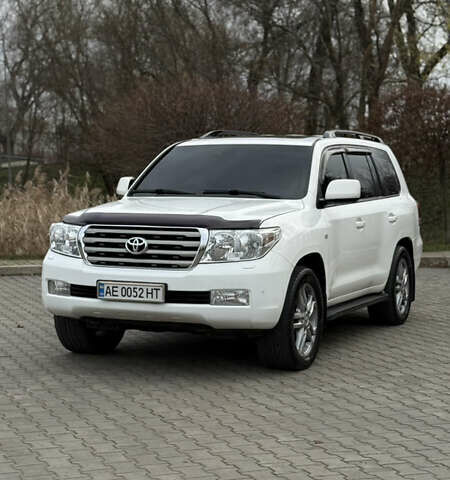 Білий Тойота Ленд Крузер, об'ємом двигуна 4.66 л та пробігом 155 тис. км за 31300 $, фото 6 на Automoto.ua