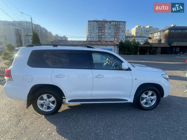 Білий Тойота Ленд Крузер, об'ємом двигуна 4.7 л та пробігом 237 тис. км за 24500 $, фото 2 на Automoto.ua