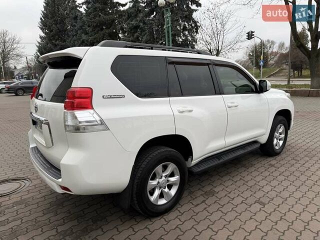 Білий Тойота Ленд Крузер, об'ємом двигуна 2.69 л та пробігом 157 тис. км за 24300 $, фото 9 на Automoto.ua