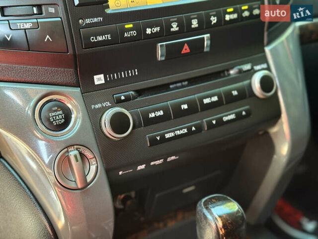 Белый Тойота Ленд Крузер, объемом двигателя 4.46 л и пробегом 253 тыс. км за 28500 $, фото 54 на Automoto.ua