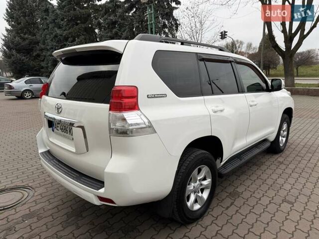 Білий Тойота Ленд Крузер, об'ємом двигуна 2.69 л та пробігом 157 тис. км за 24300 $, фото 8 на Automoto.ua
