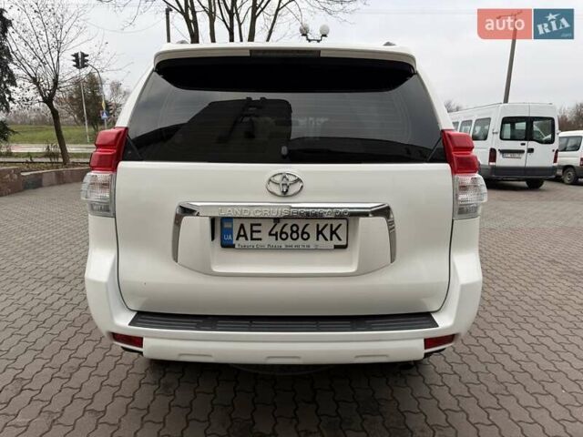 Білий Тойота Ленд Крузер, об'ємом двигуна 2.69 л та пробігом 157 тис. км за 24300 $, фото 13 на Automoto.ua