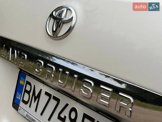 Белый Тойота Ленд Крузер, объемом двигателя 4.5 л и пробегом 228 тыс. км за 27900 $, фото 28 на Automoto.ua