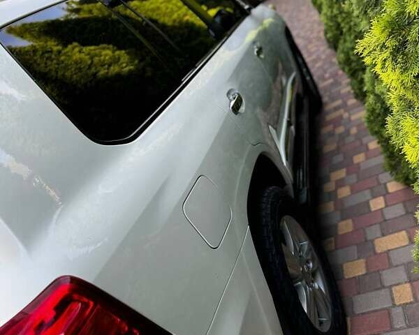 Белый Тойота Ленд Крузер, объемом двигателя 4.61 л и пробегом 147 тыс. км за 34000 $, фото 8 на Automoto.ua