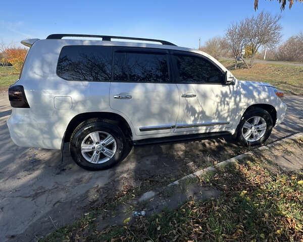 Білий Тойота Ленд Крузер, об'ємом двигуна 4.46 л та пробігом 265 тис. км за 25000 $, фото 3 на Automoto.ua