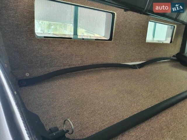 Белый Тойота Ленд Крузер, объемом двигателя 4.2 л и пробегом 40 тыс. км за 85000 $, фото 12 на Automoto.ua