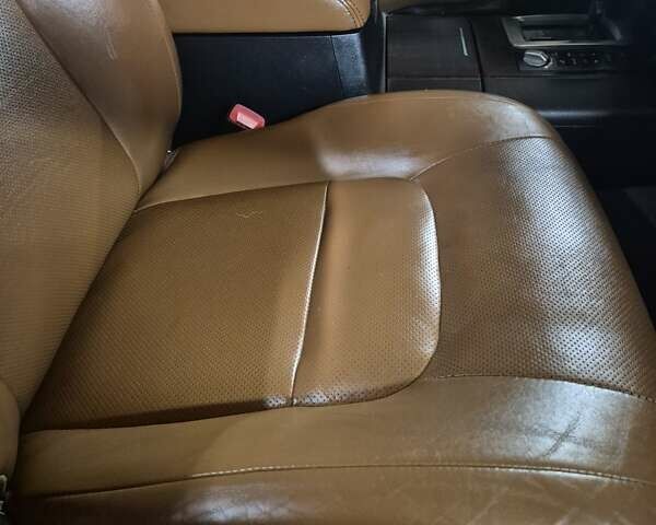 Белый Тойота Ленд Крузер, объемом двигателя 4.5 л и пробегом 184 тыс. км за 35000 $, фото 27 на Automoto.ua