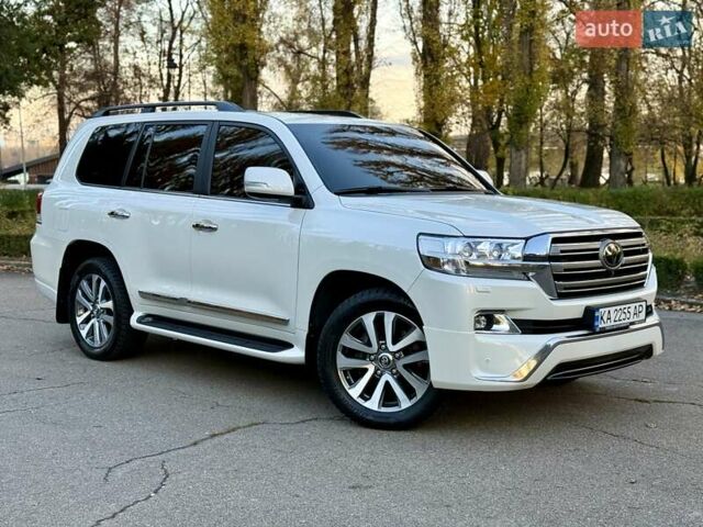 Белый Тойота Ленд Крузер, объемом двигателя 4.46 л и пробегом 301 тыс. км за 44950 $, фото 15 на Automoto.ua