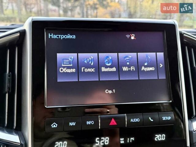 Белый Тойота Ленд Крузер, объемом двигателя 4.46 л и пробегом 301 тыс. км за 44950 $, фото 105 на Automoto.ua