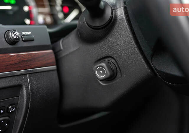 Білий Тойота Ленд Крузер, об'ємом двигуна 4.61 л та пробігом 51 тис. км за 52098 $, фото 25 на Automoto.ua