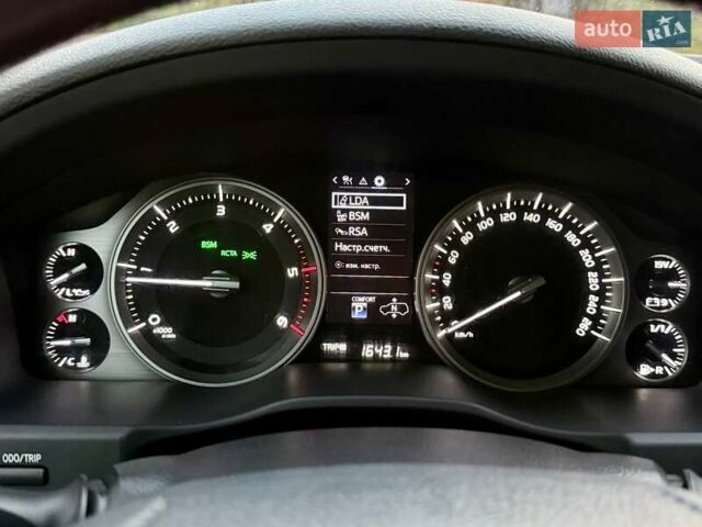 Белый Тойота Ленд Крузер, объемом двигателя 4.46 л и пробегом 301 тыс. км за 44950 $, фото 108 на Automoto.ua