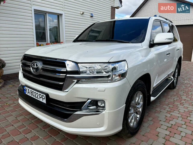 Белый Тойота Ленд Крузер, объемом двигателя 4.46 л и пробегом 195 тыс. км за 44999 $, фото 8 на Automoto.ua