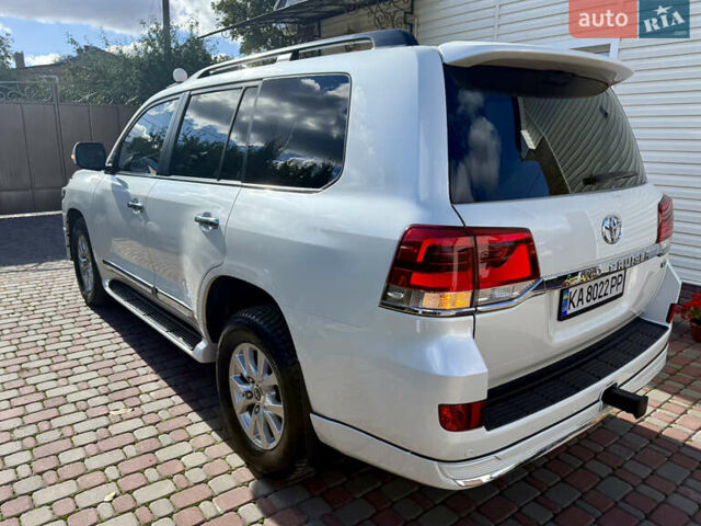 Белый Тойота Ленд Крузер, объемом двигателя 4.46 л и пробегом 195 тыс. км за 44999 $, фото 3 на Automoto.ua
