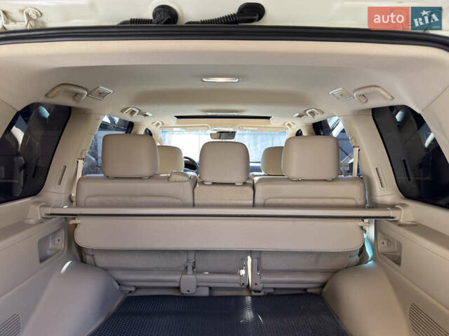 Білий Тойота Ленд Крузер, об'ємом двигуна 4.61 л та пробігом 239 тис. км за 48500 $, фото 23 на Automoto.ua