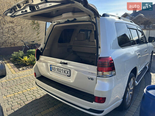 Білий Тойота Ленд Крузер, об'ємом двигуна 4.61 л та пробігом 239 тис. км за 48500 $, фото 26 на Automoto.ua