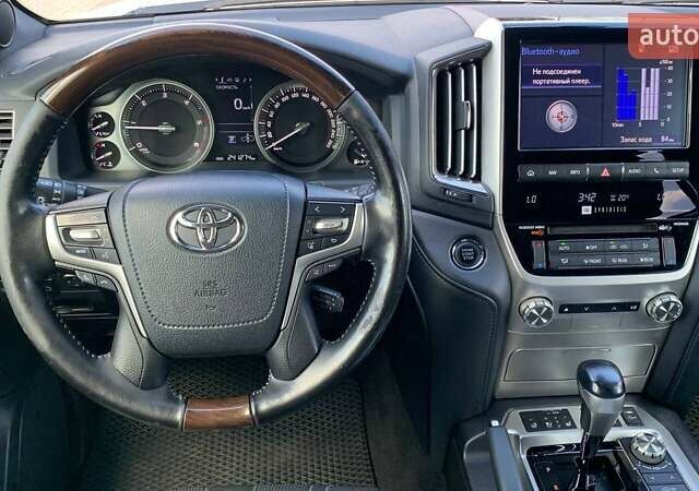 Білий Тойота Ленд Крузер, об'ємом двигуна 4.46 л та пробігом 241 тис. км за 47900 $, фото 8 на Automoto.ua